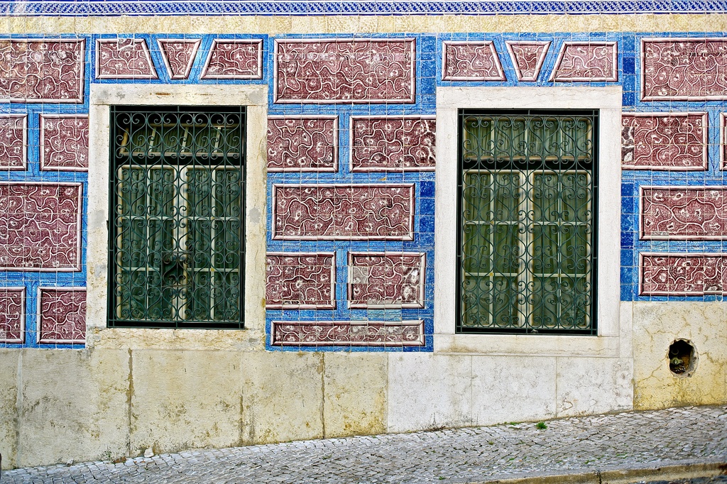 Portuguese tiles - Pedro Ribeiro Simões
